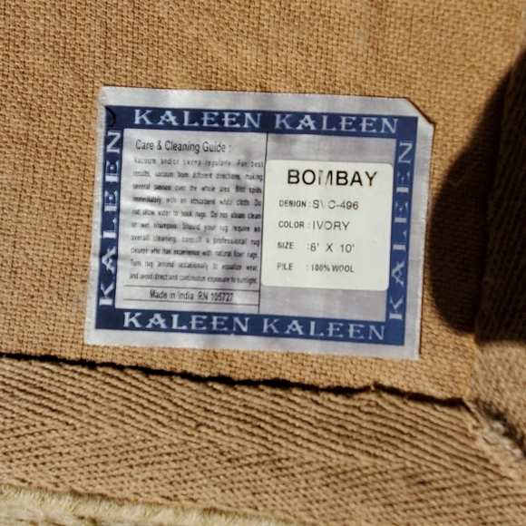 Kaleen Indian Wool Rug - Picture 3 of 3